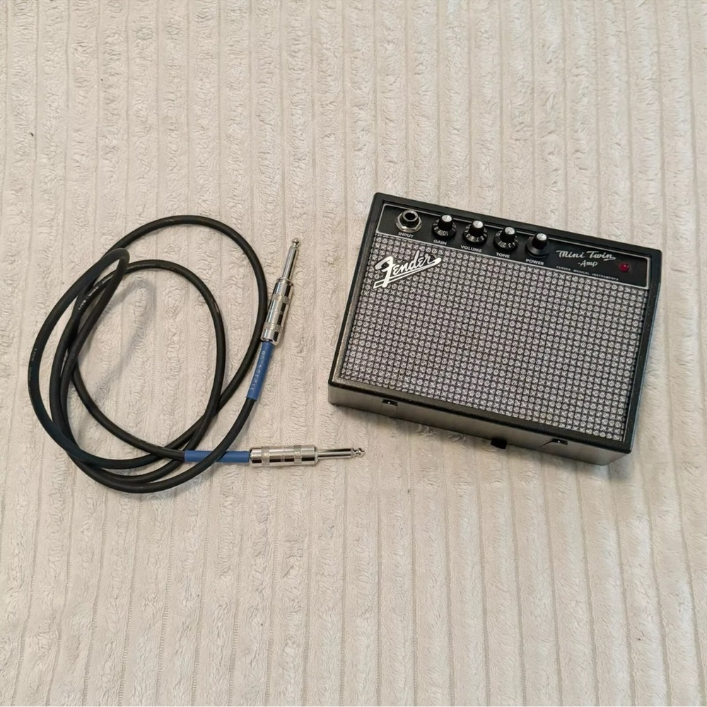 Fender mini twin amp 💕